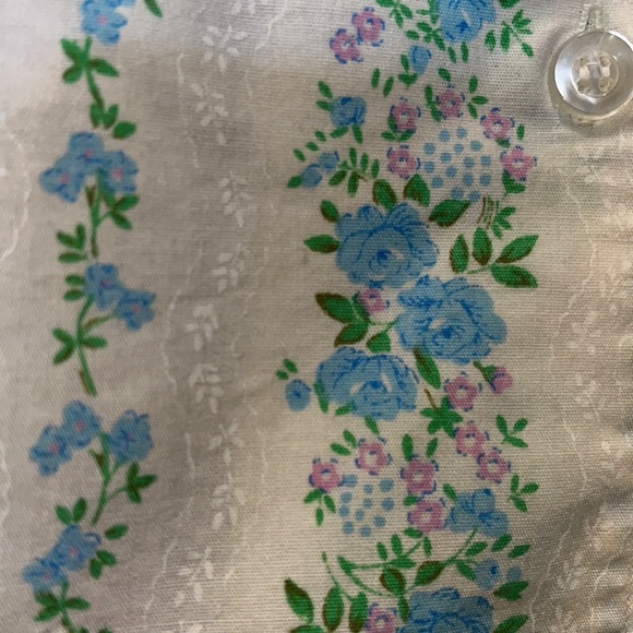 Vintage 60s/70s KRESGE Floral Prink Blouse/Top - Picture 5 of 6
